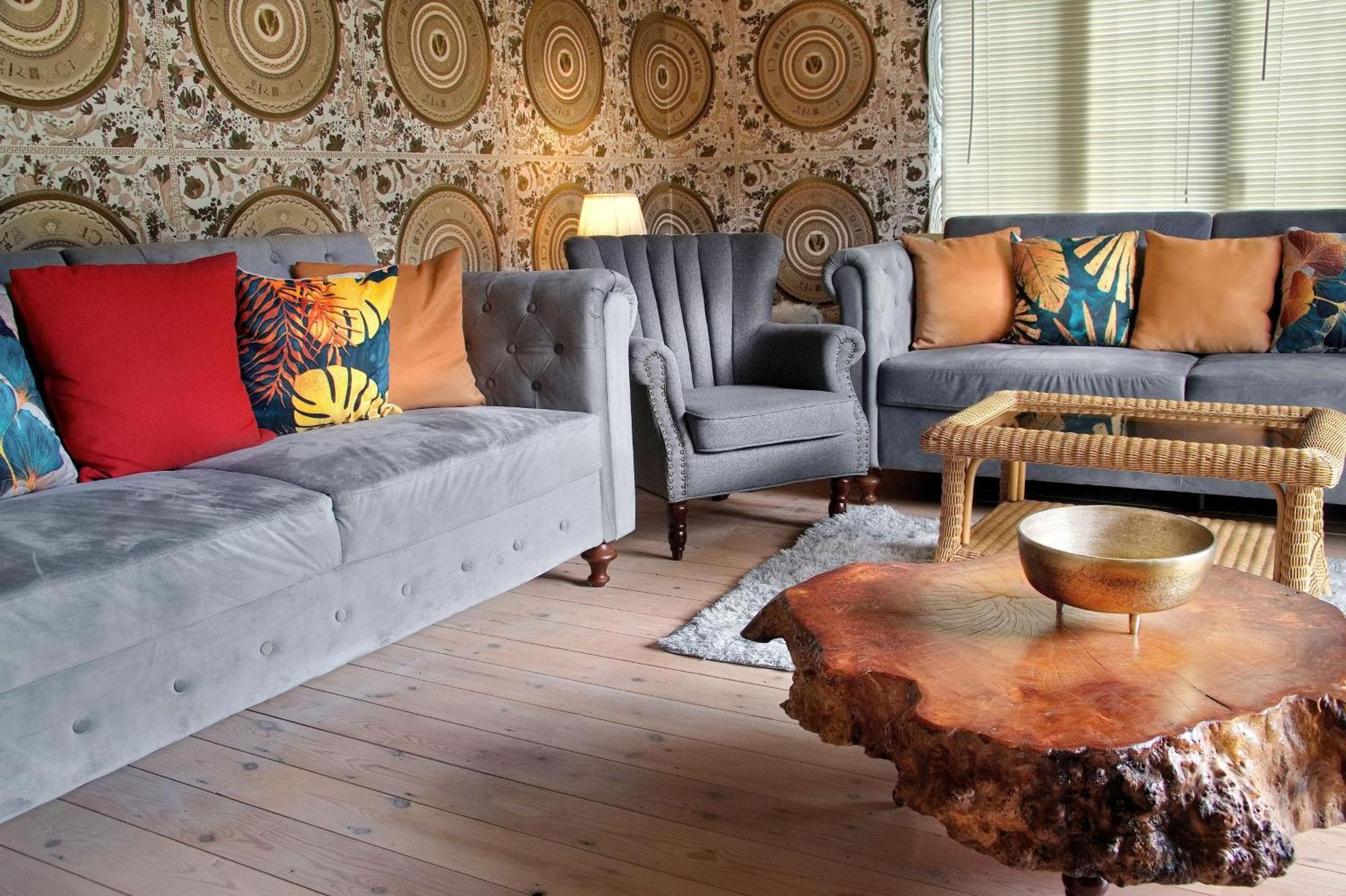 Deluxe 4 Or 5 Bed House With Hot Tub, Cinema Room Sleeps 15 Saffron Walden Bagian luar foto