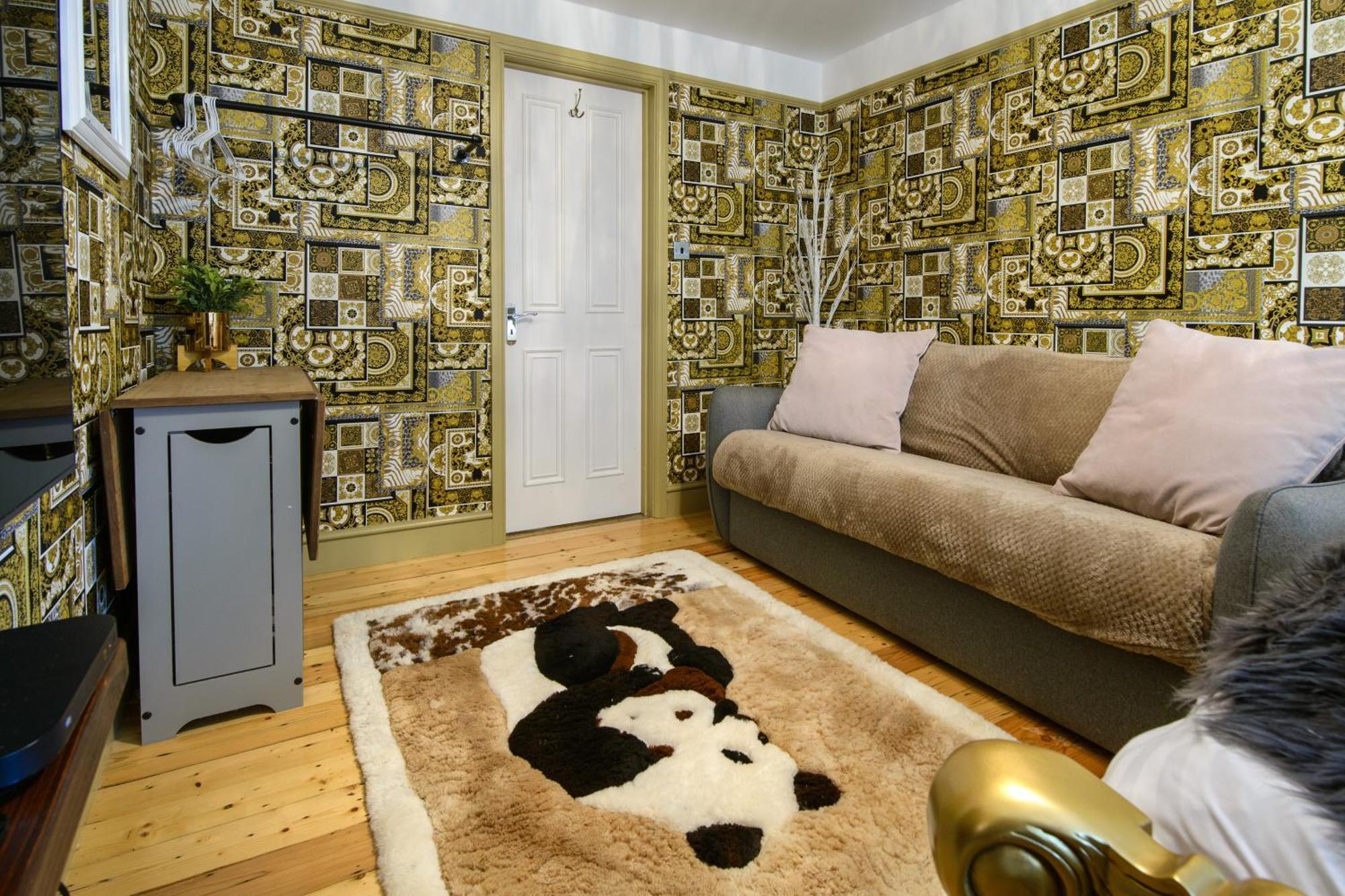 Deluxe 4 Or 5 Bed House With Hot Tub, Cinema Room Sleeps 15 Saffron Walden Bagian luar foto